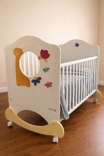 Vendo lettino per bambini modello Oblò Azur, originale, in buone condizioni...