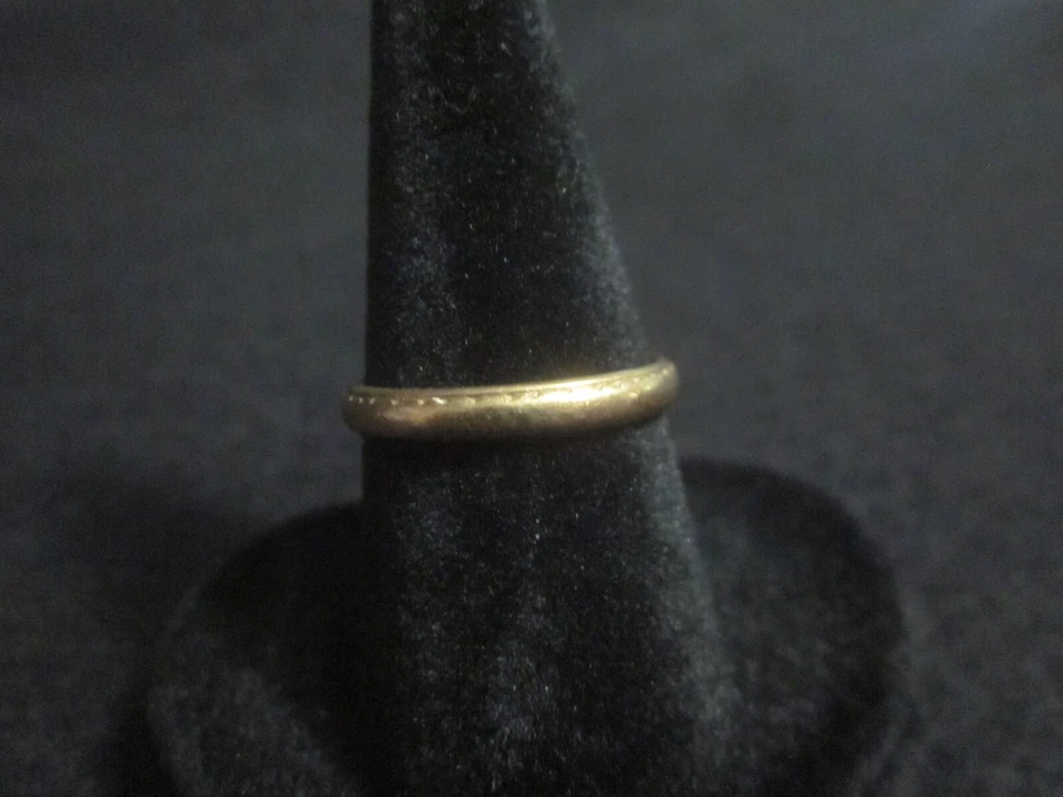 Vintage Art Deco 18k Yellow Gold Engraved Wedding Band Ring 1926 Sz 5.5 2.3grams - Image 3 of 4