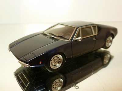 SPARK DE TOMASSO PANTERA 1970 - BLUE METALLIC 1:43 - EXCELLENT - 1