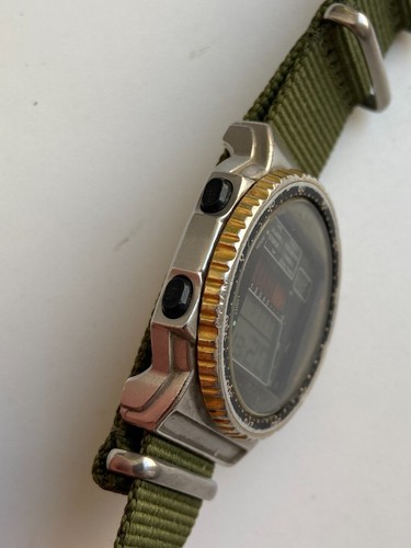 OROLOGIO UOMO VINTAGE QWARTZ CITIZEN GN 4 S ALLARME GIAPPONESE LCD DIGITALE TUTTO ACCIAIO RARO - Foto 5 di 11