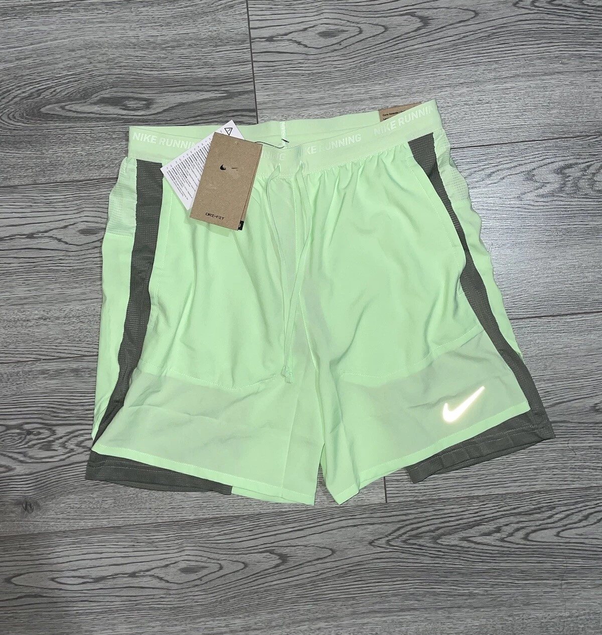 Nike Dri-Fit Stride 5" Mint Hybrid 2-in-1 Running Shorts Size Small DM4757-376