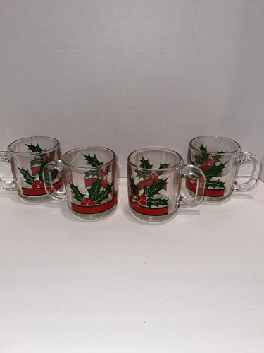 4 Vintage Libbey Holly & Berries Glass Holiday Christmas Coffee Cups Mugs