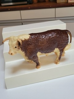 Vintage Breyer Walking Hereford Bull Figurine #71 Brown & Cream 10 " x 6"