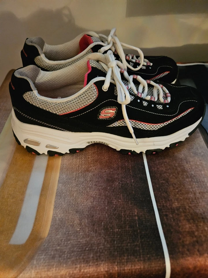 Womens Skechers Sport D'Lites Black/Pink/Silver/White Sz 10 - Image 2 of 4