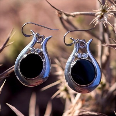 Wunderschöne Up Cycling Unikat Onyx/Diamanten Silber Ohrringe