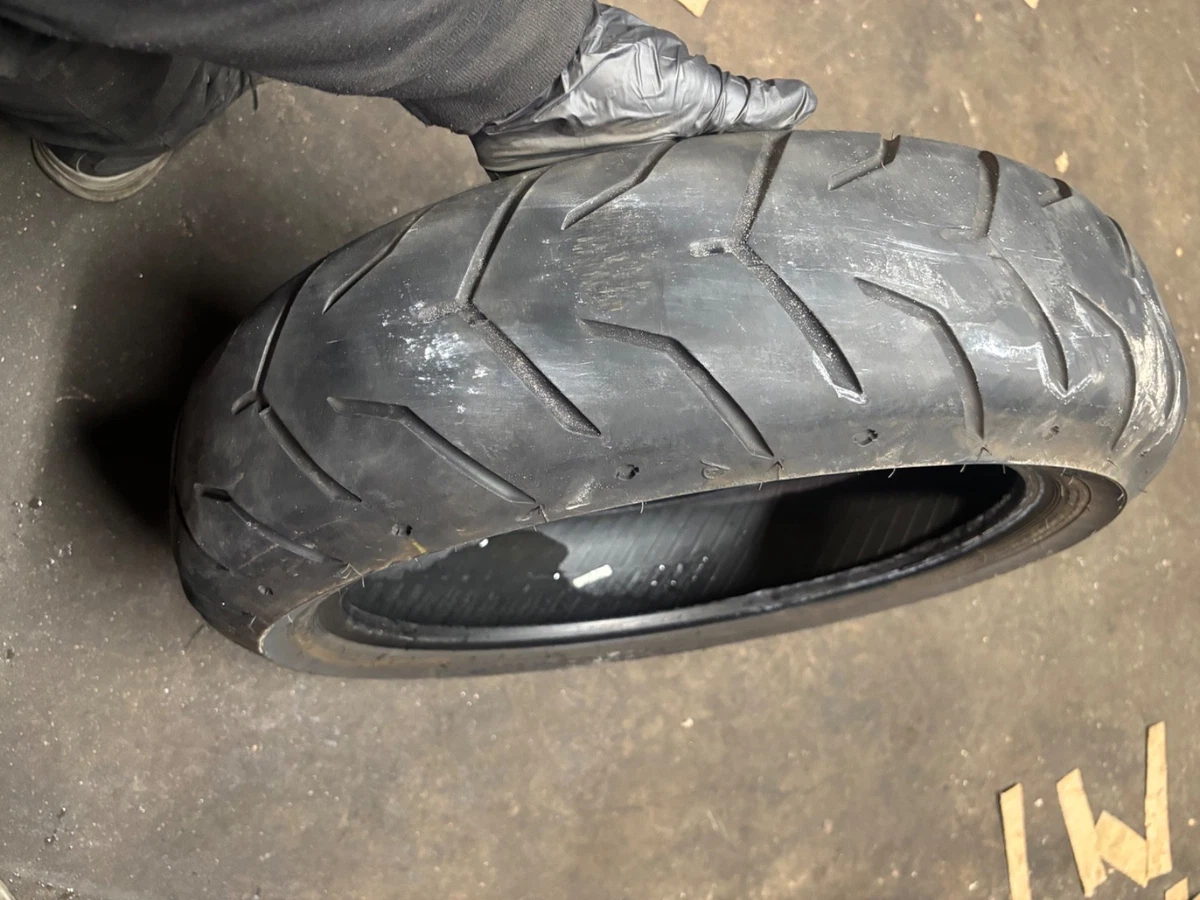 Dunlop D407T 180/55B18 M/C 80H Harley Davidson Rear tire 190 60 70
