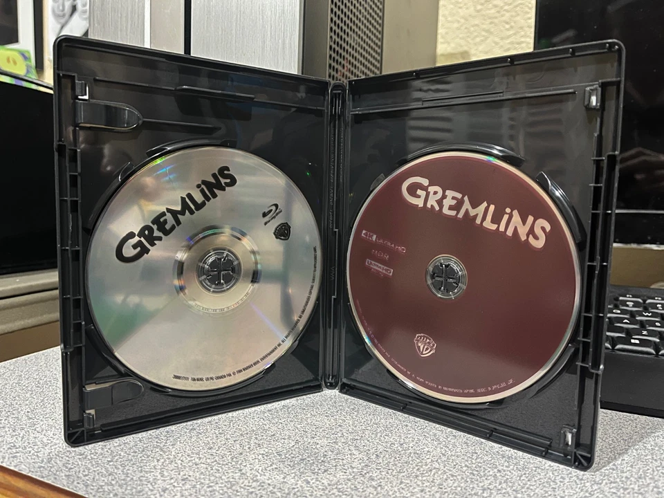 Gremlins (1984) 4K Ultra HD + Blu-ray. - Image 3 of 4