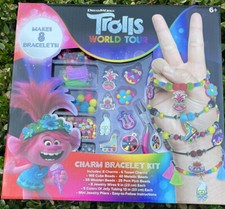 Trolls World Tour Charm Bracelet Set NEW