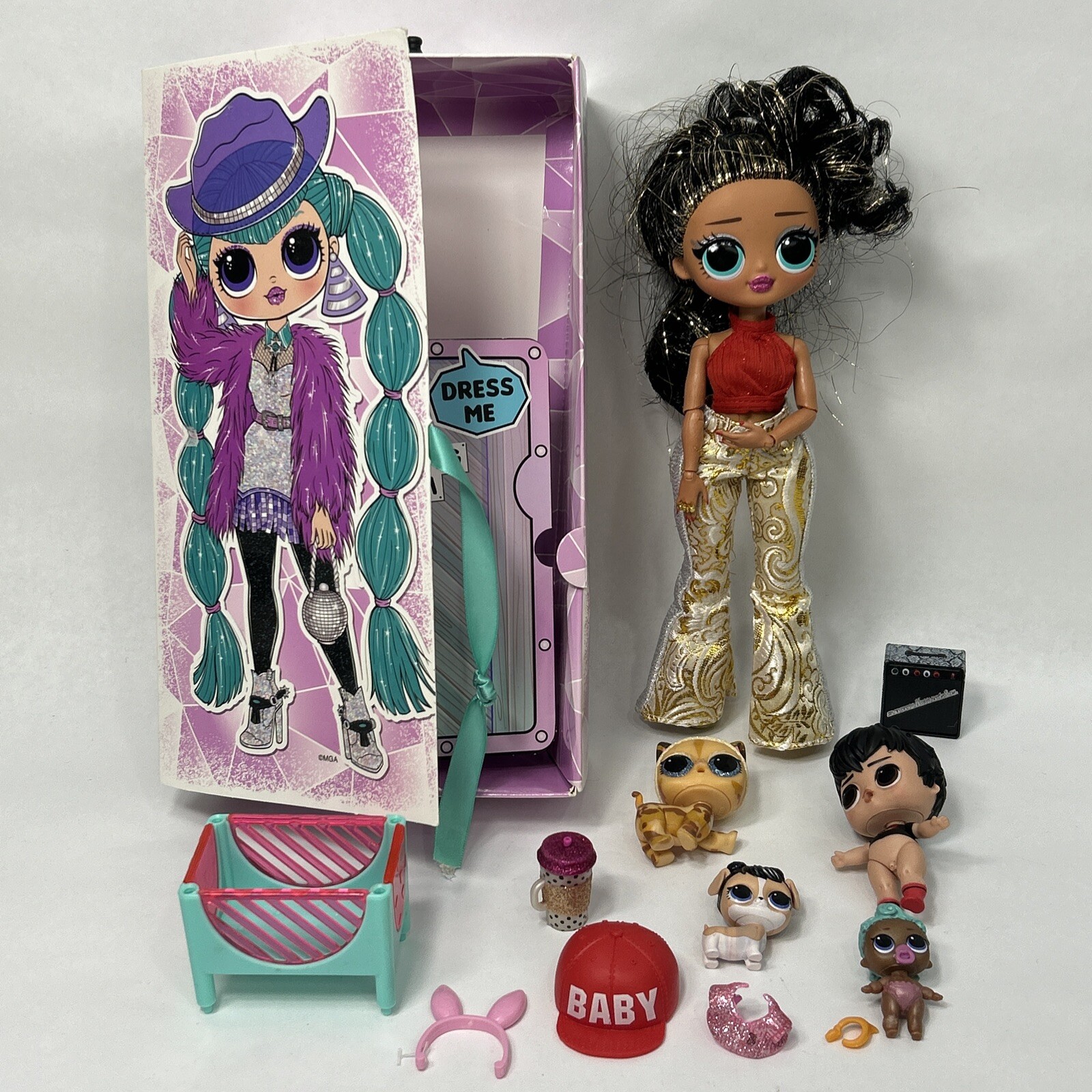 PONY LOL Surprise Lotto OMG Remix Jukebox Bambola Animali Cappello Baseball Culla