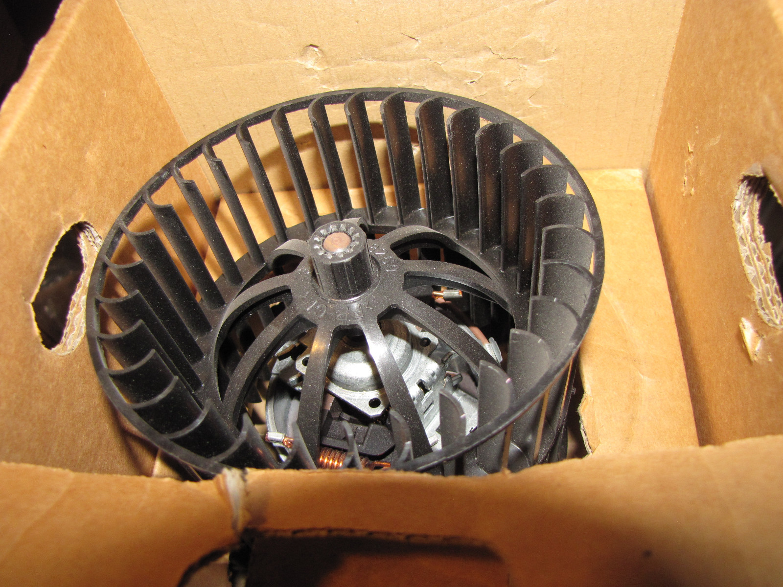 NEW OE SAAB NG 900 Interior Heater Blower Motor 4758819 | eBay