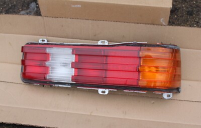 GENUINE ORIGINAL MERCEDES-BENZ MB W123 C123 REAR TAIL LIGHT