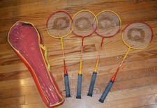 VTG QUEST SPORT QS-500 Badmitton Raquets (4) Set w/ Case Slazenger