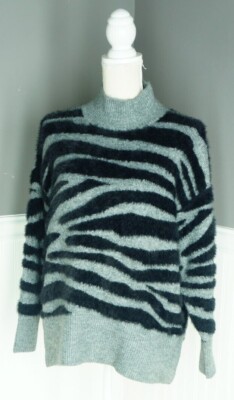 Twine and String Size XS Zebra Print Fuzzy Sweater GREY AND BLACK ...