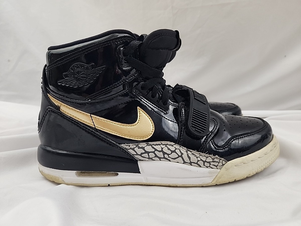 Nike Air Jordan Legacy 312 Low-Top Sneakers Black/Metallic Gold-White Size 8 Men main image 2