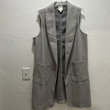 Women  s plus size sweaters