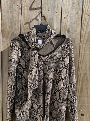 Chico s NWT Size Large Python Print Sweater With Matching Neck Tie!