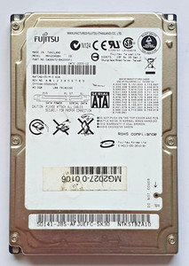 40 GB SATA Fujitsu MHV2040BH 5400RPM 8MB HDD 2.5" interne Festplatte