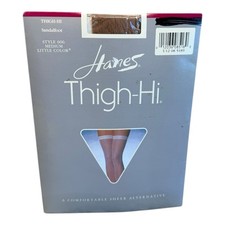 Hanes Thigh Hi Sandalfoot Stockings Size Medium Little Color VTG 90's 606
