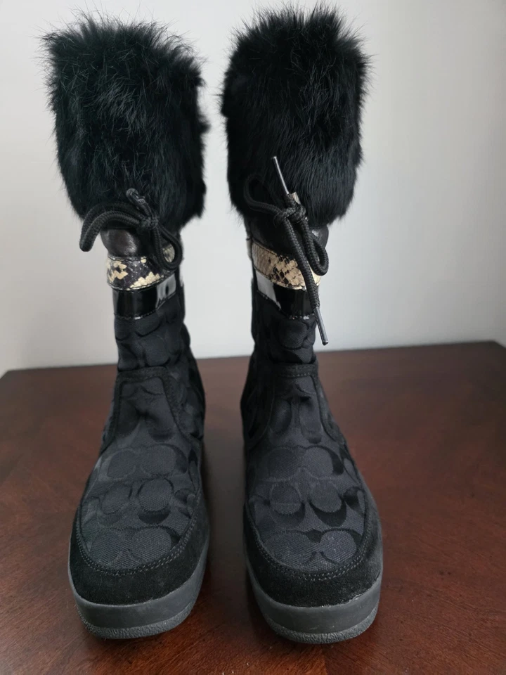 Botas de invierno Coach Lorna de piel con monograma piel de serpiente negras cremallera Apres esquí talla 6 Foto 2 de 4
