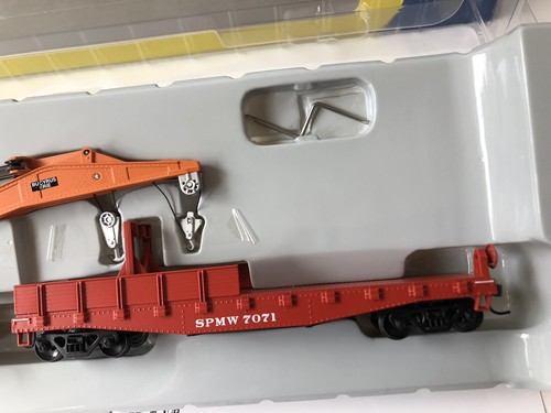 Athearn 7526 Southern Pacific Daylight 200 Ton MOW Crane & Tender NIB - Picture 5 of 6