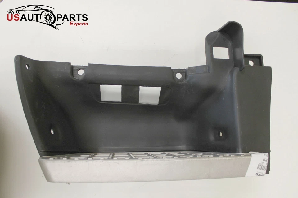 SANWA - Plate Step RH Replacement FOR ISUZU NPR NPR-HD NQR NRR 4.8L 2004-2007 - Image 2 of 3