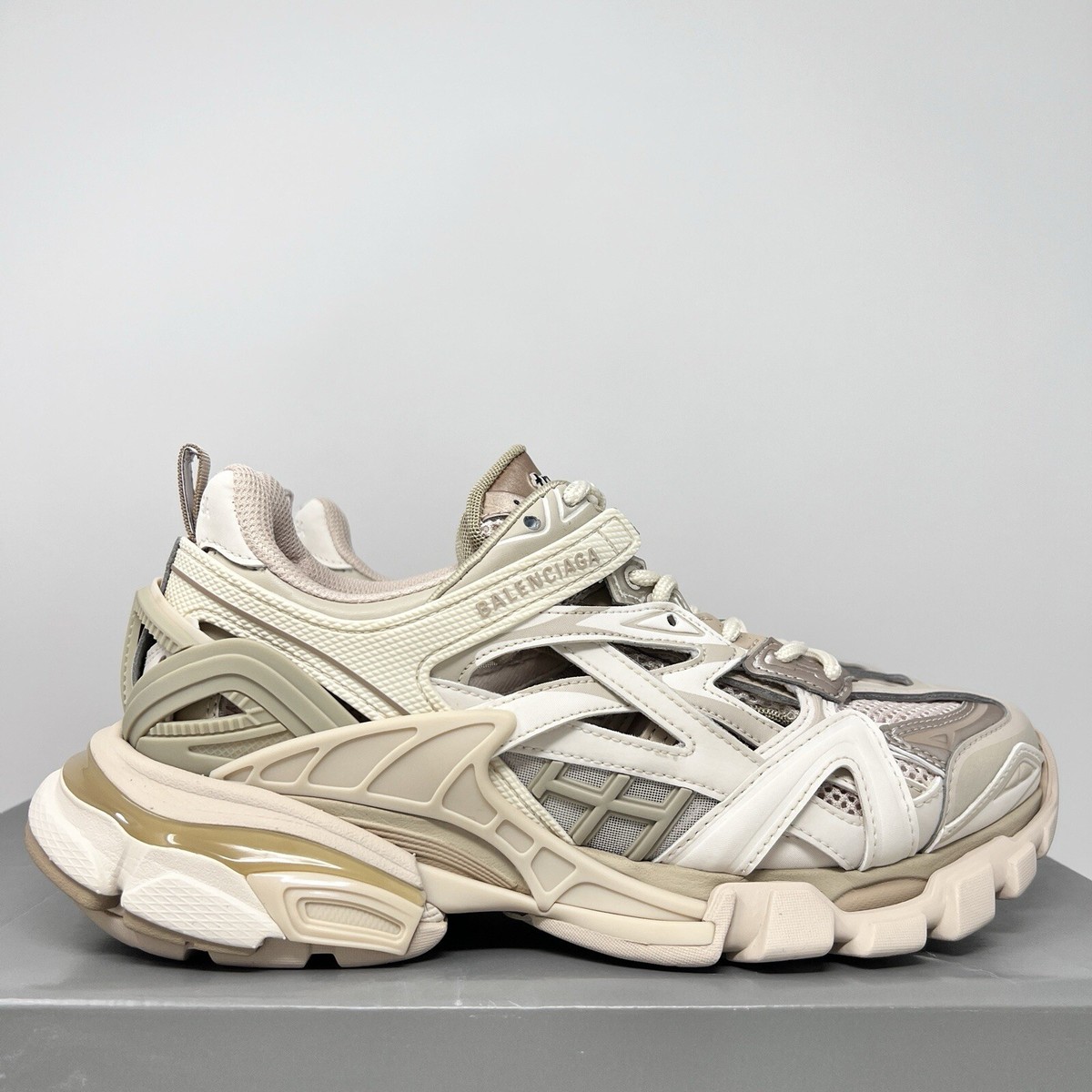 Balenciaga Track.2 Women's Sneakers Nude/Beige Size 38 EU/ 8 Balenciaga Track.2 Women's Sneakers Nude/Beige Size 38 EU/ 8