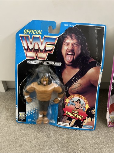 Head Shrinkers Figures WWF Hasbro - On Card...