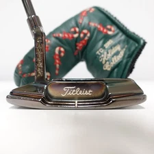 Scotty Cameron Limited Release 2002 Holiday 35in Putter RH with Headcover