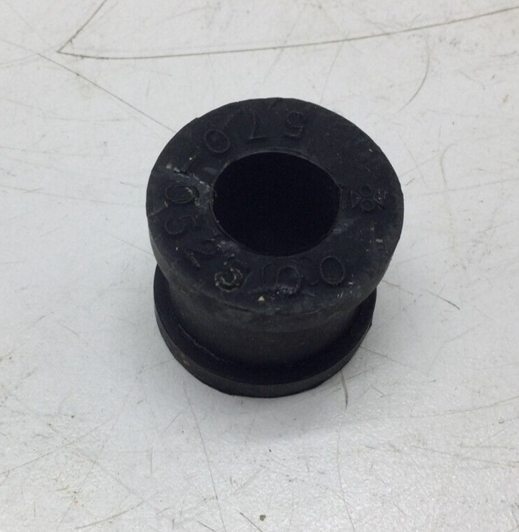 Ski Doo Rubber Ski Bushing 570052500 87-92 OEM Citation Skandic