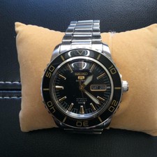 seiko snzh57j1