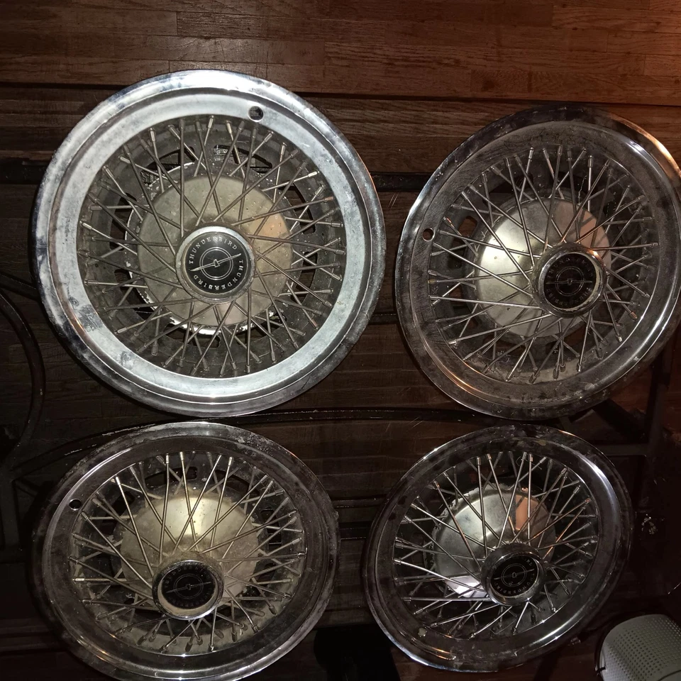 1974-79 Ford Thunderbird Wire 15" Hubcap Wheelcover Original Vintage Parts - Изображение 2 из 4