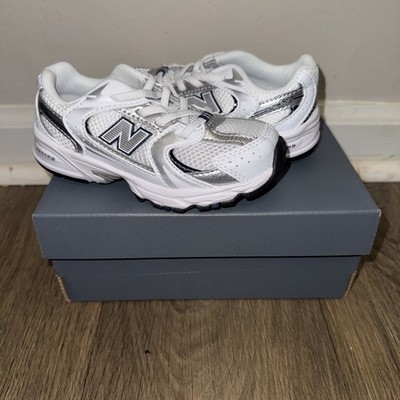 New Balance 530 Bungee Lace Size 9 US Kids