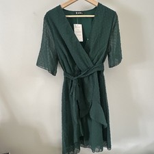 A New Day Green Chiffon Wrap Dress M Knee Length V-Neck Half Sleeve Tie