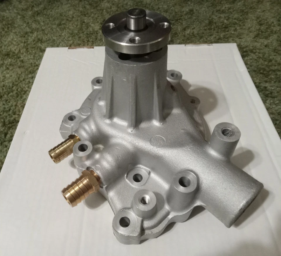 #1432 BOMBA DE AGUA, Tuff Stuff Performance SBF 302, entrada lateral del pasajero AS CAST Foto 2 de 4