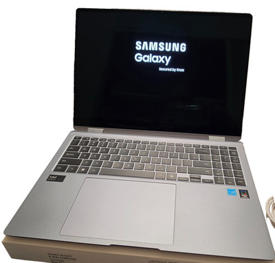 Samsung Galaxy Book4 Pro 360 15.6'' Intel i7-1165G7, 16GB RAM, 1TB SSD