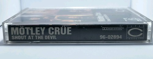Mötley Crüe – Shout at the Devil (1983 Elektra/Asylum, Canada Cassette) - Picture 2 of 5