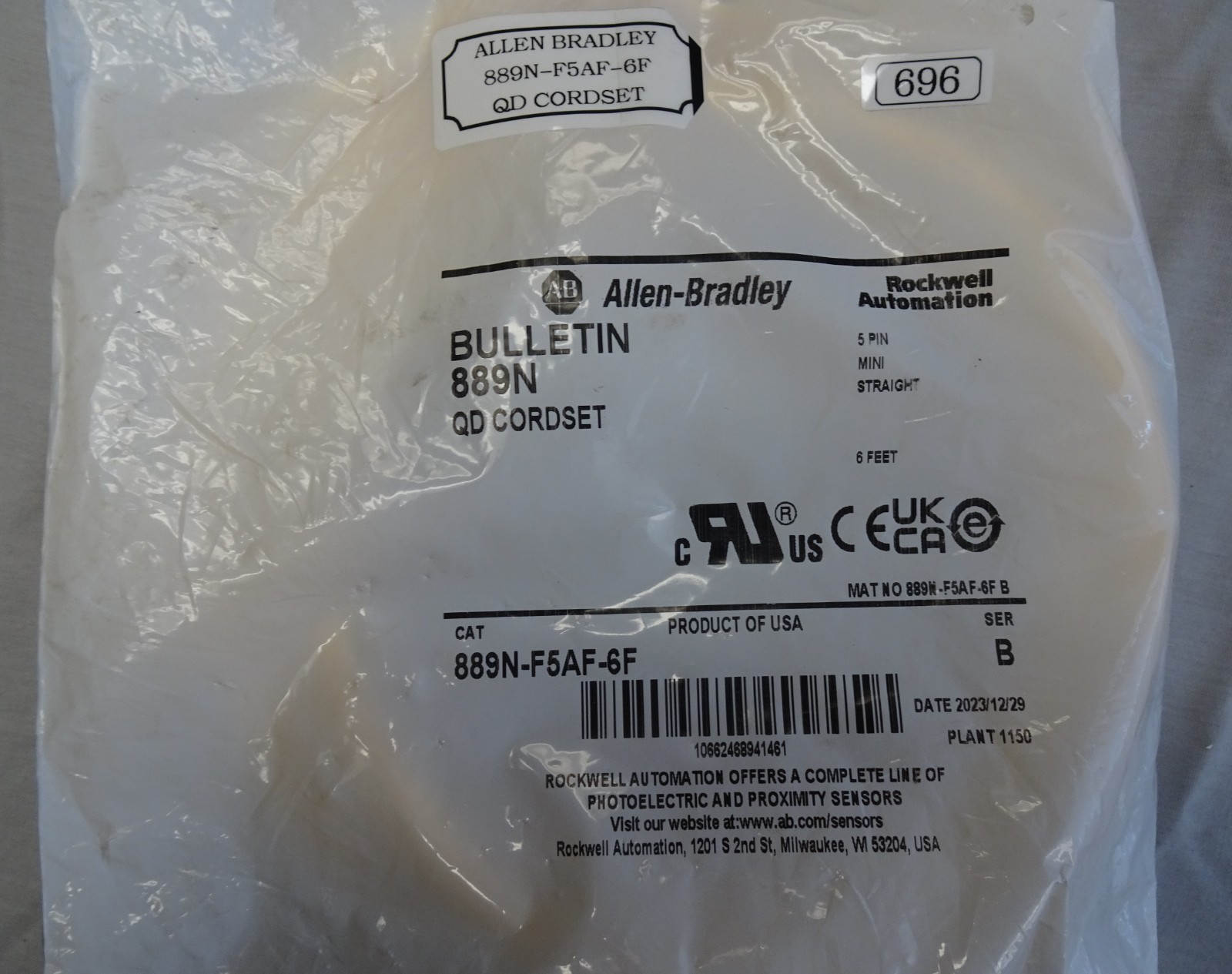 ALLEN-BRADLEY 889N-F5AF-6F QD CORDSET 6FT. 5-PIN STRAIGHT SER B (696)