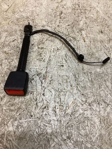 Volkswagen T-Roc 2021 Gurtschloss vorne 5NA857755 PTG5546