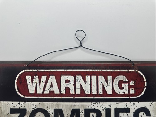 Nuevo letrero de metal TWD advertencia zombis por delante entra bajo tu propio riesgo 12" x 9" - Imagen 3 de 6