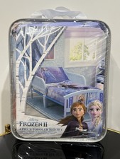 DISNEY FROZEN II - 4 Piece Toddler Bed Set - Quilt, Pillowcase, Sheets