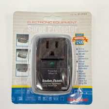 Radio Shack Electronic Equipment Surge Protector 61-2133 NOS