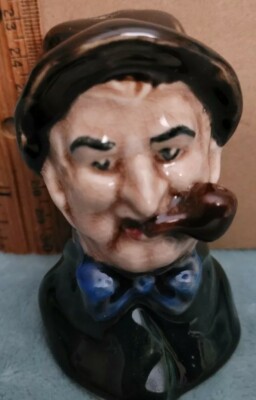 Vintage ceramic SALT SHAKER OLD WOMAN WITH A BONNET AND PIPE MADE IN JAPAN