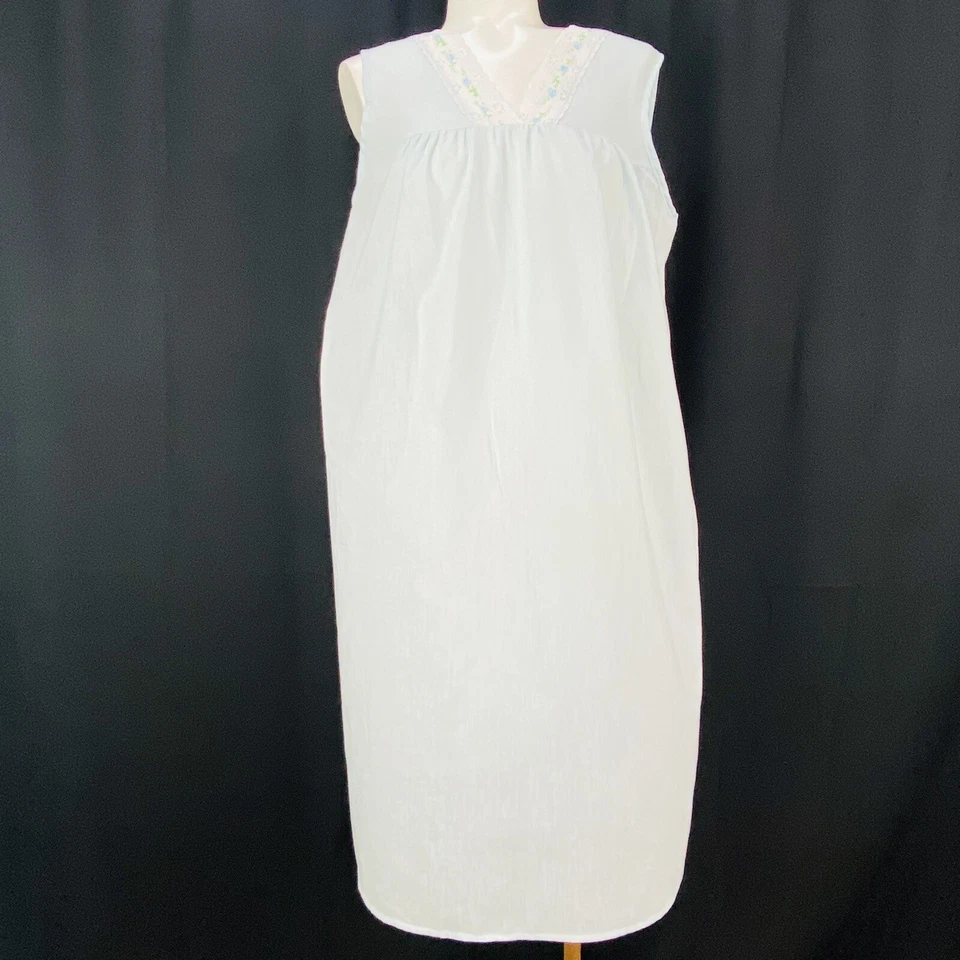 Camisón ligero vintage Sears talla mediana algodón azul encaje ribete  Foto 2 de 4