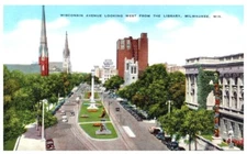 WISCONSIN AVENUE LOOKING WEST FROM LIBRARY,MILWAUKEE,WIS.VTG LINEN POSTCARD*C5