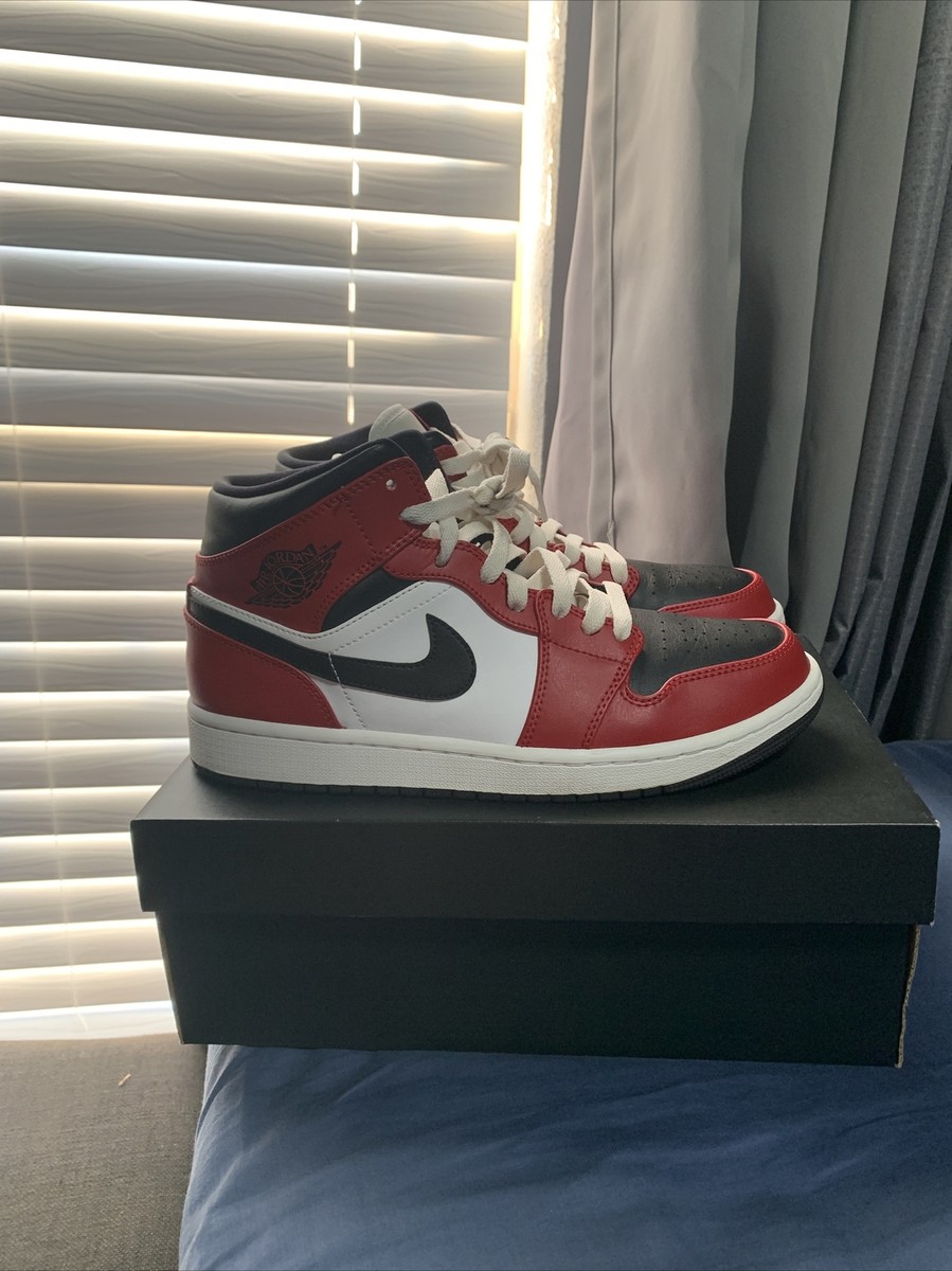 Jordan 1 Chicago Mid Toe size 9 Pre Owned Nike Air Jordan 1 Mid Chicago Black Toe Men main image 4