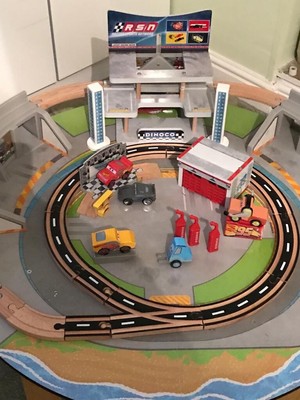 kidkraft disney pixar cars 3 florida international speedway racetrack