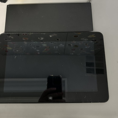 Dell Latitude 10e ST2E Tablets - PARTS ONLY - Picture 3 of 3