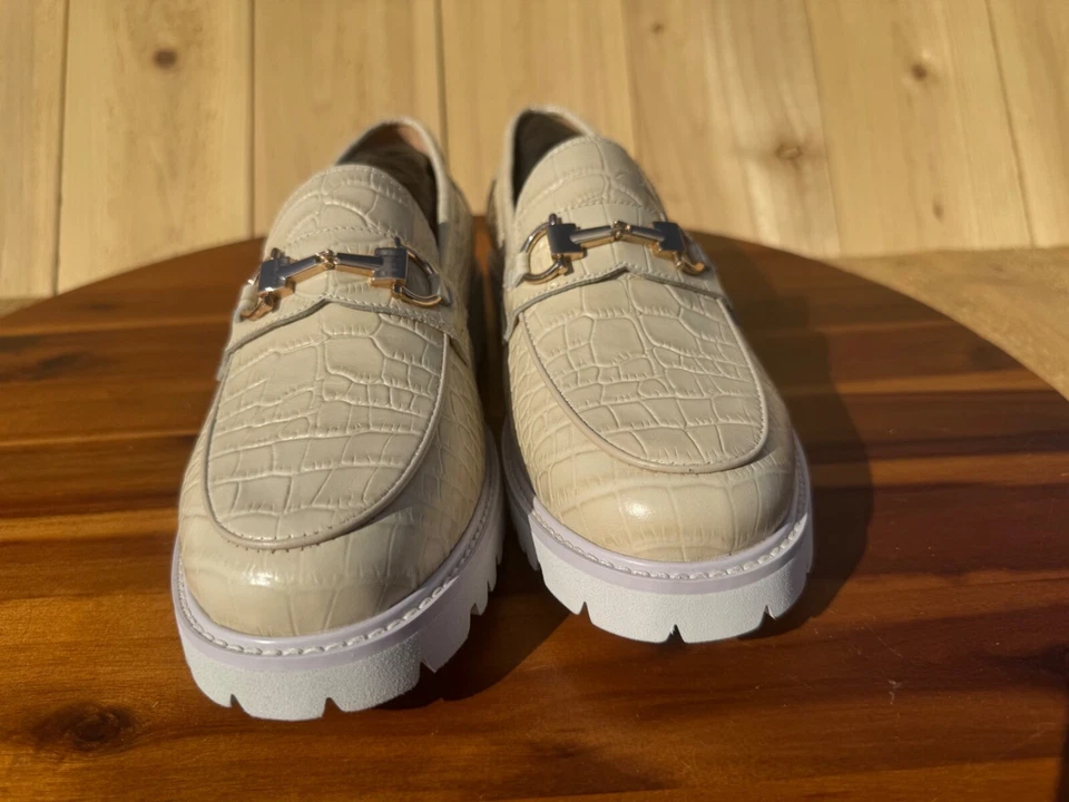 Marc Nolan Women's Ms. Boulevard Beige Croc Leather Bit Loafers Dress Shoes Sz 9 - Image 2 of 4
