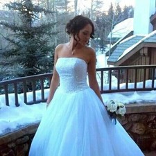 Ballgown, Corset-Top, Wedding Dress apx. size 4; preowned 