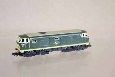 ARNOLD N GAUGE KIT BUILT BR GREEN HYMEK CLASS 35 DIESEL LOCOMOTIVE D7076 om - Image 1 of 4